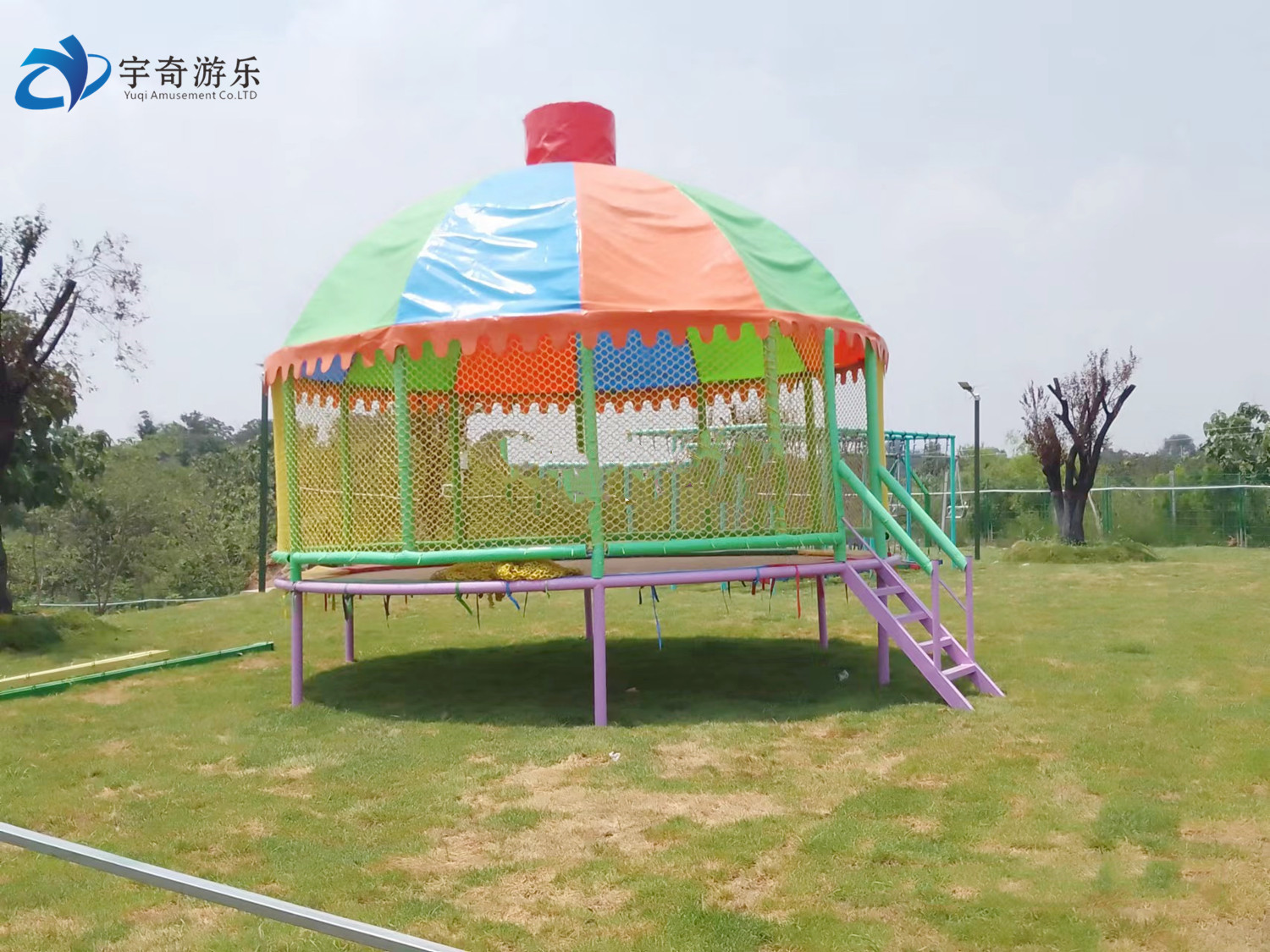 蹦蹦床.jpg